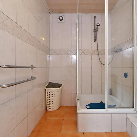 Gruppenferienhaus Im Hochsauerland 펜션 *