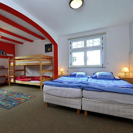 Gruppenferienhaus Im Hochsauerland 펜션 *